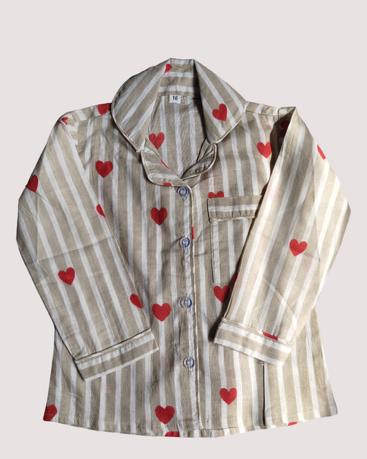 SnugBug Unisex Kids Pure Cotton Full Sleeve Heart Printed Light Weight Night Suit Set