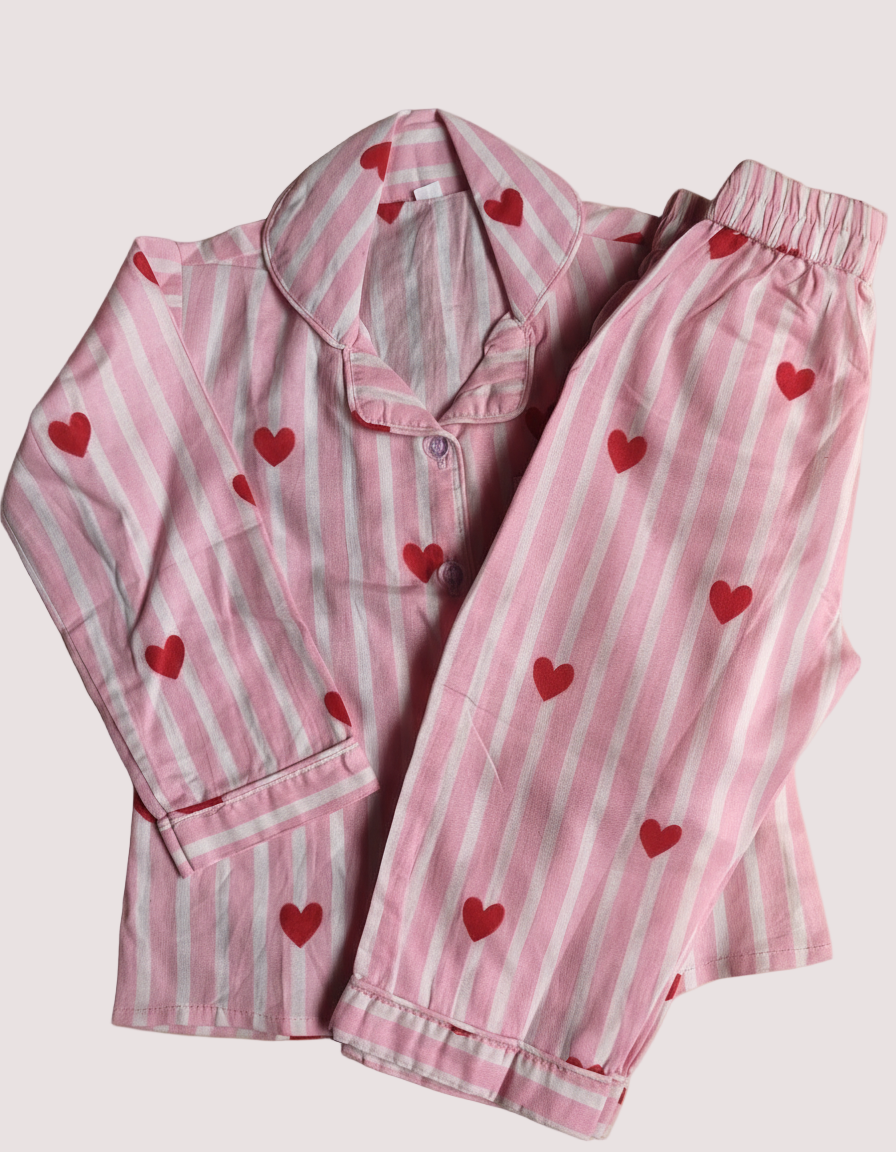 SnugBug Heart Printed Pure Cotton Full Sleeve Night Suit Set for Girls