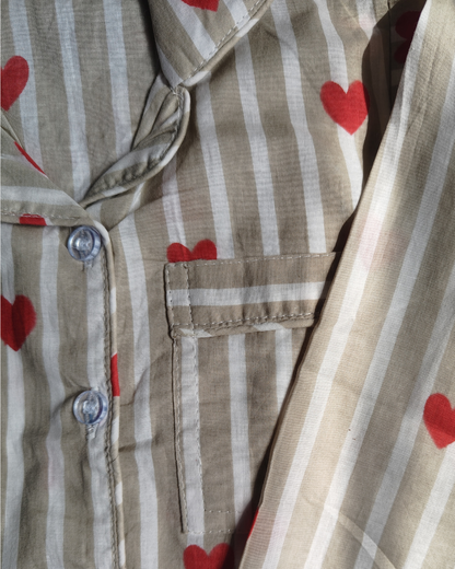 SnugBug Unisex Kids Pure Cotton Full Sleeve Heart Printed Light Weight Night Suit Set