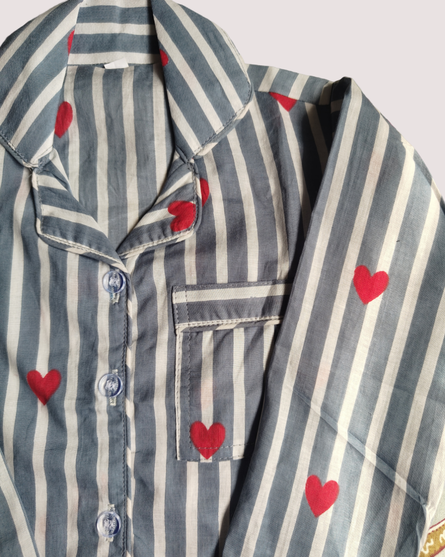 SnugBug Unisex Kids Pure Cotton Full Sleeve Heart Printed Light Weight Night Suit Set