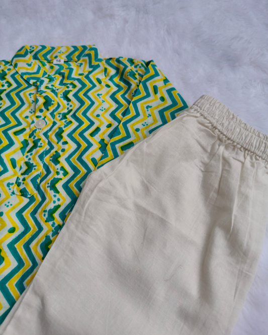 SnugBug Zig Zag Printed Pure ctton Kurta with elasticated white Pajama