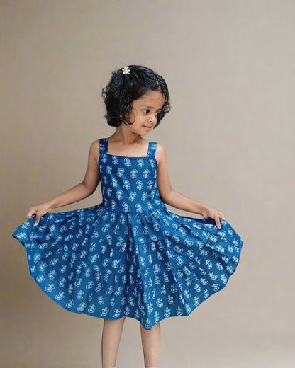 SnugBug Cotton Sleeveless Summer Frock in blue color